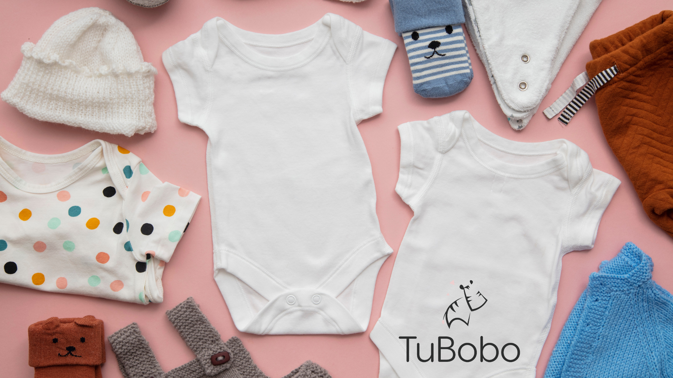 Jak wybrać pierwsze ubranka dla noworodka?